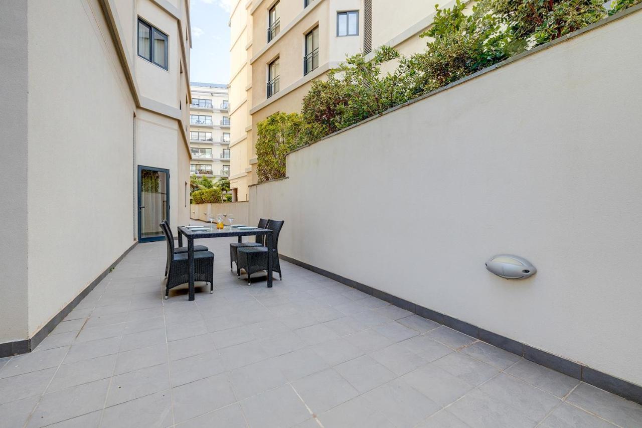 Seaside Oasis Your Own Private Getaway In St Julians Saint Julian's エクステリア 写真