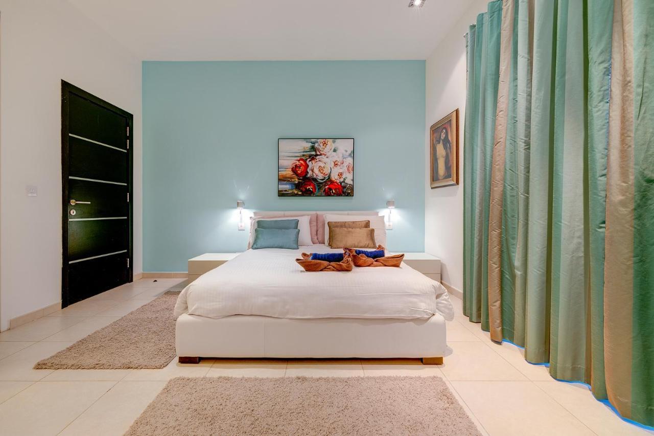 Seaside Oasis Your Own Private Getaway In St Julians Saint Julian's エクステリア 写真
