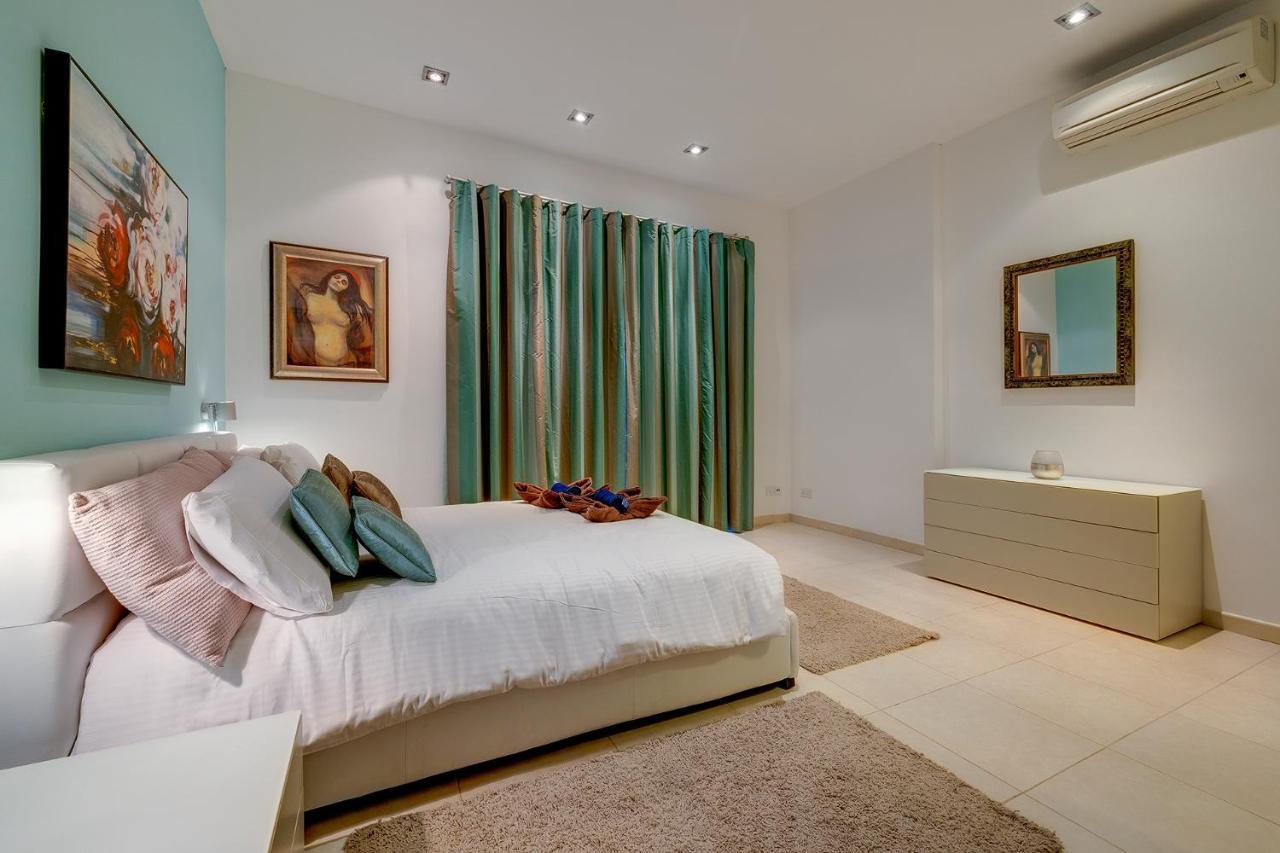 Seaside Oasis Your Own Private Getaway In St Julians Saint Julian's エクステリア 写真